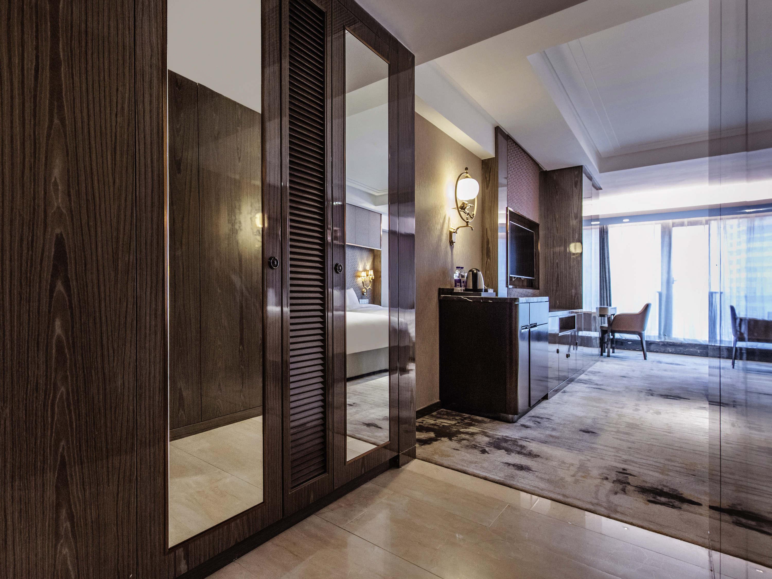 Mercure Chongqing Downtown Dış mekan fotoğraf